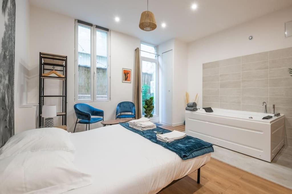 Charmant Cocon Avec Jacuzzi - Bordeaux Centre Eksteriør billede